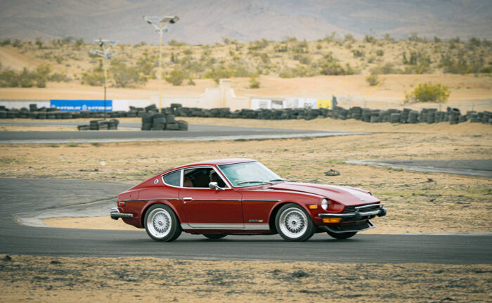 Tom 260Z at AVS