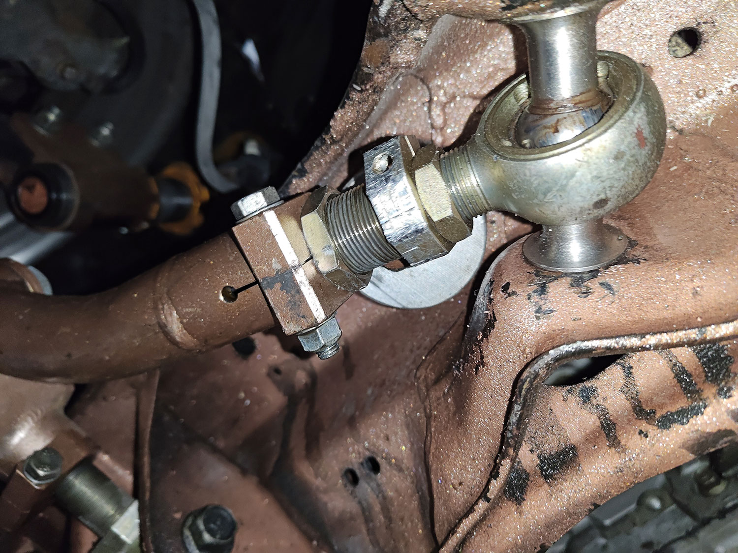 PBM Arm on Nissan Cima